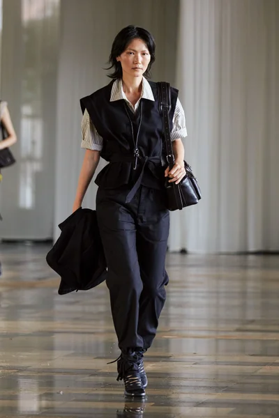 Look 55